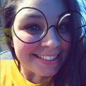 Meet your Posher, Breanna